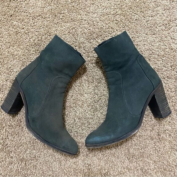 FREE PEOPLE Suede Green Heel Ankle Boots size 39 US 8.5 - Picture 1 of 10